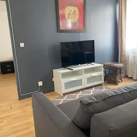 Sympa Entre Paris Et Disneyland Apartment Noisy-le-Grand